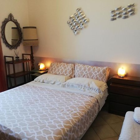 Le Corti 2 Apartment อาเลสซานเดรีย ภายนอก รูปภาพ